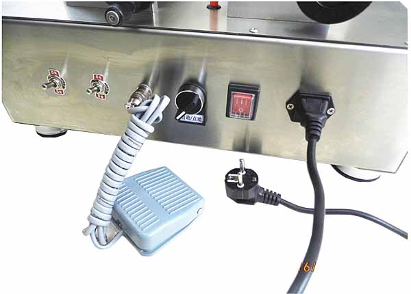 Double heads cream filling machine